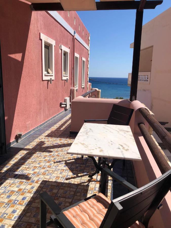 Pink House Apartment Palaiochora Exterior foto